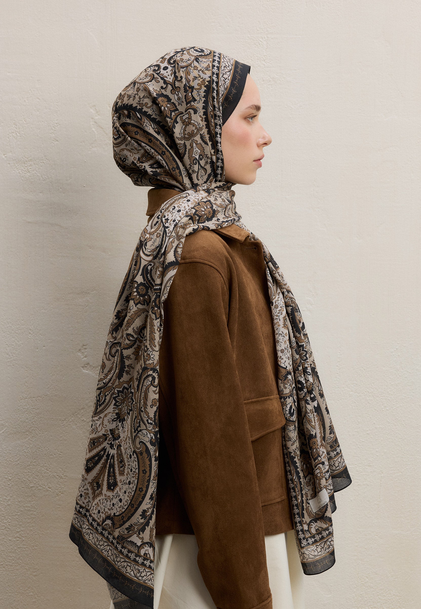 Bej Elegant Desen Şal
