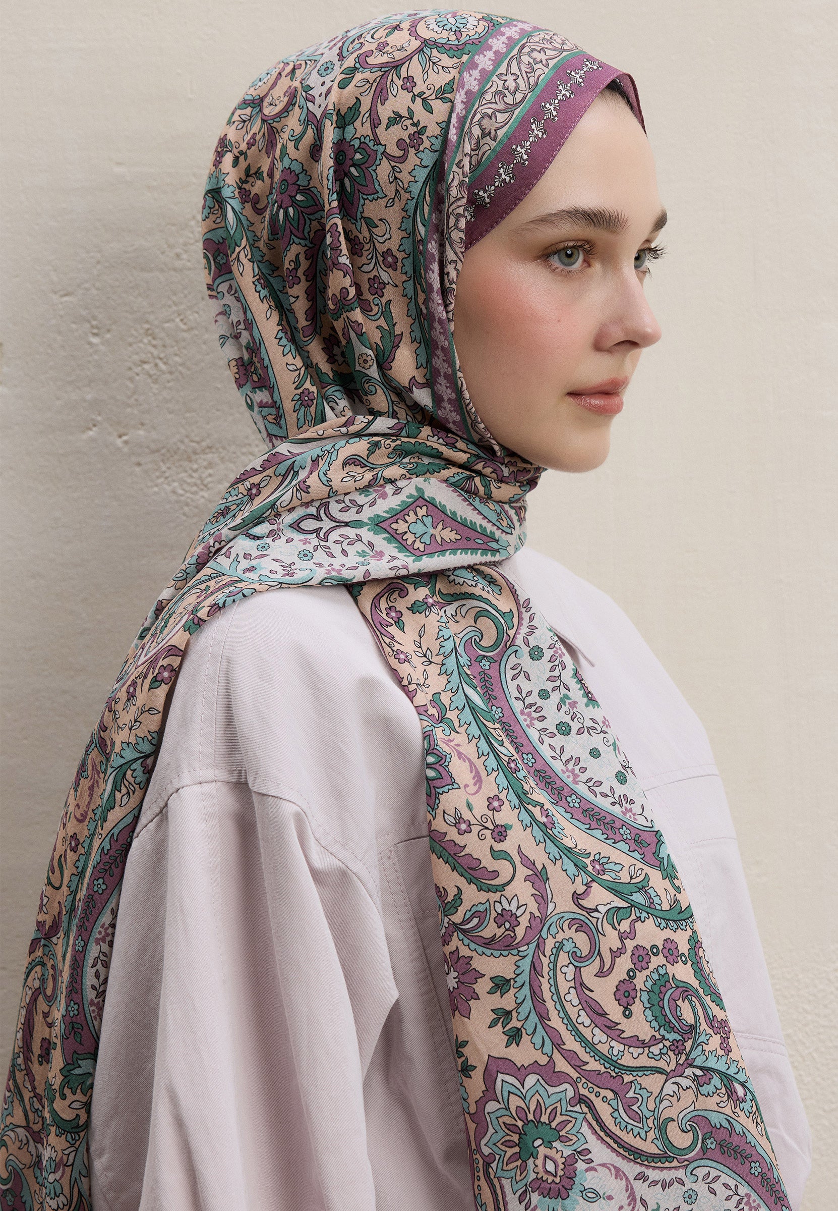 Gül Kurusu Elegant Desen Şal