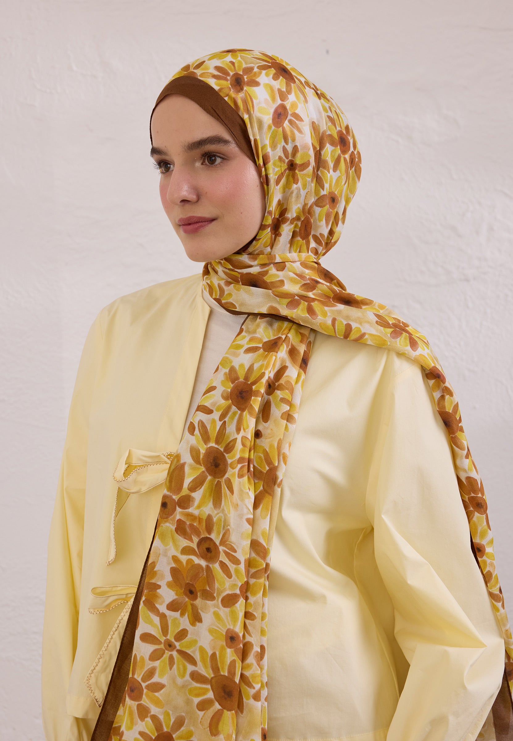 Kahve Sunflower Desen Rami Şal