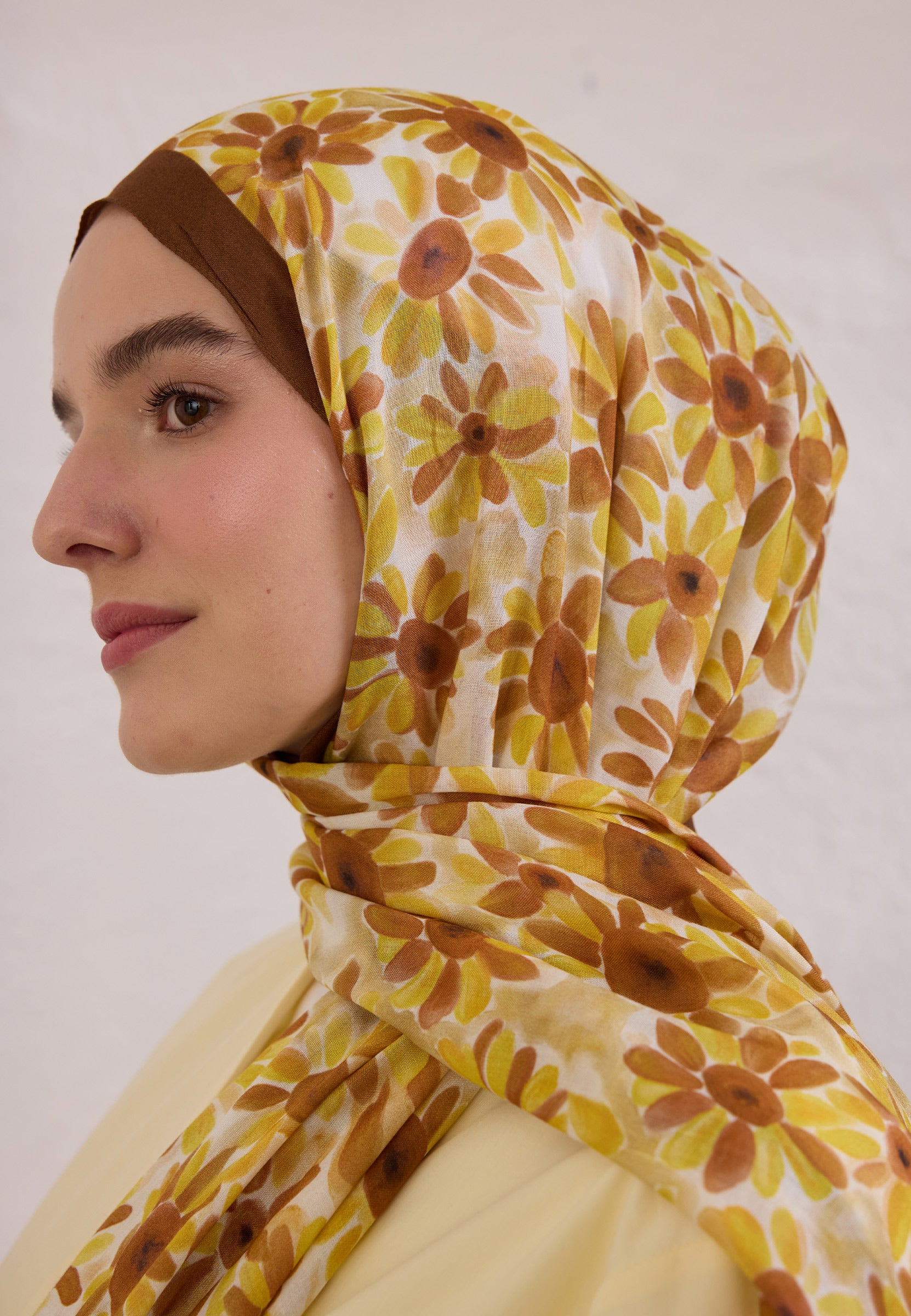 Kahve Sunflower Desen Rami Şal