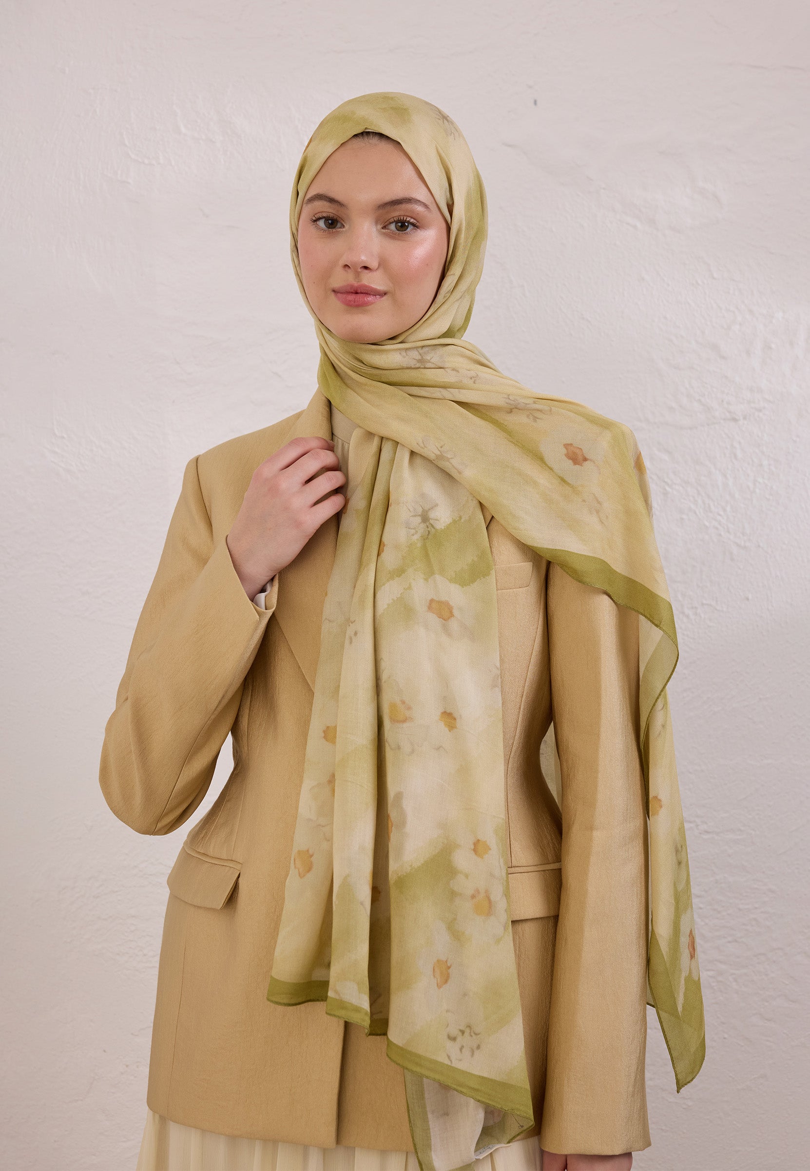 Adaçayı Soft Daısy Desen Rami Şal