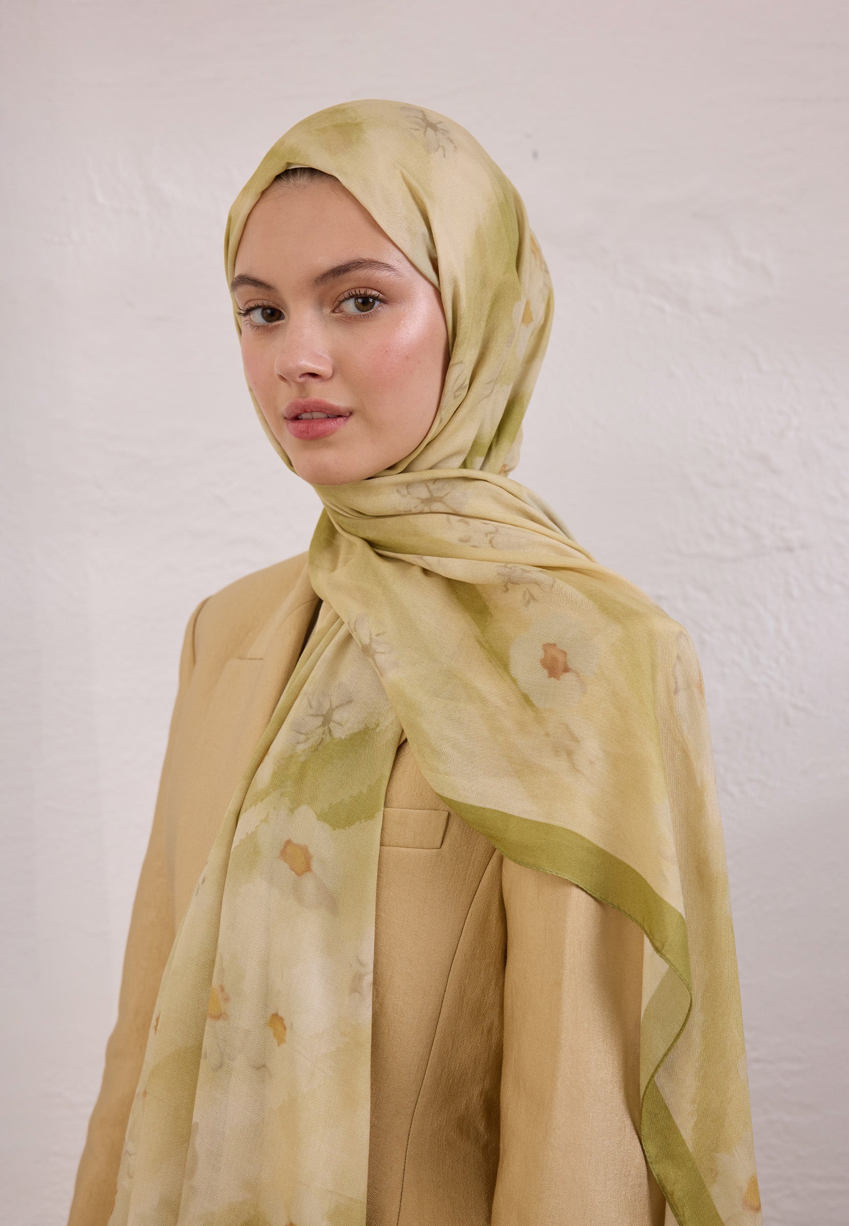 Adaçayı Soft Daısy Desen Rami Şal