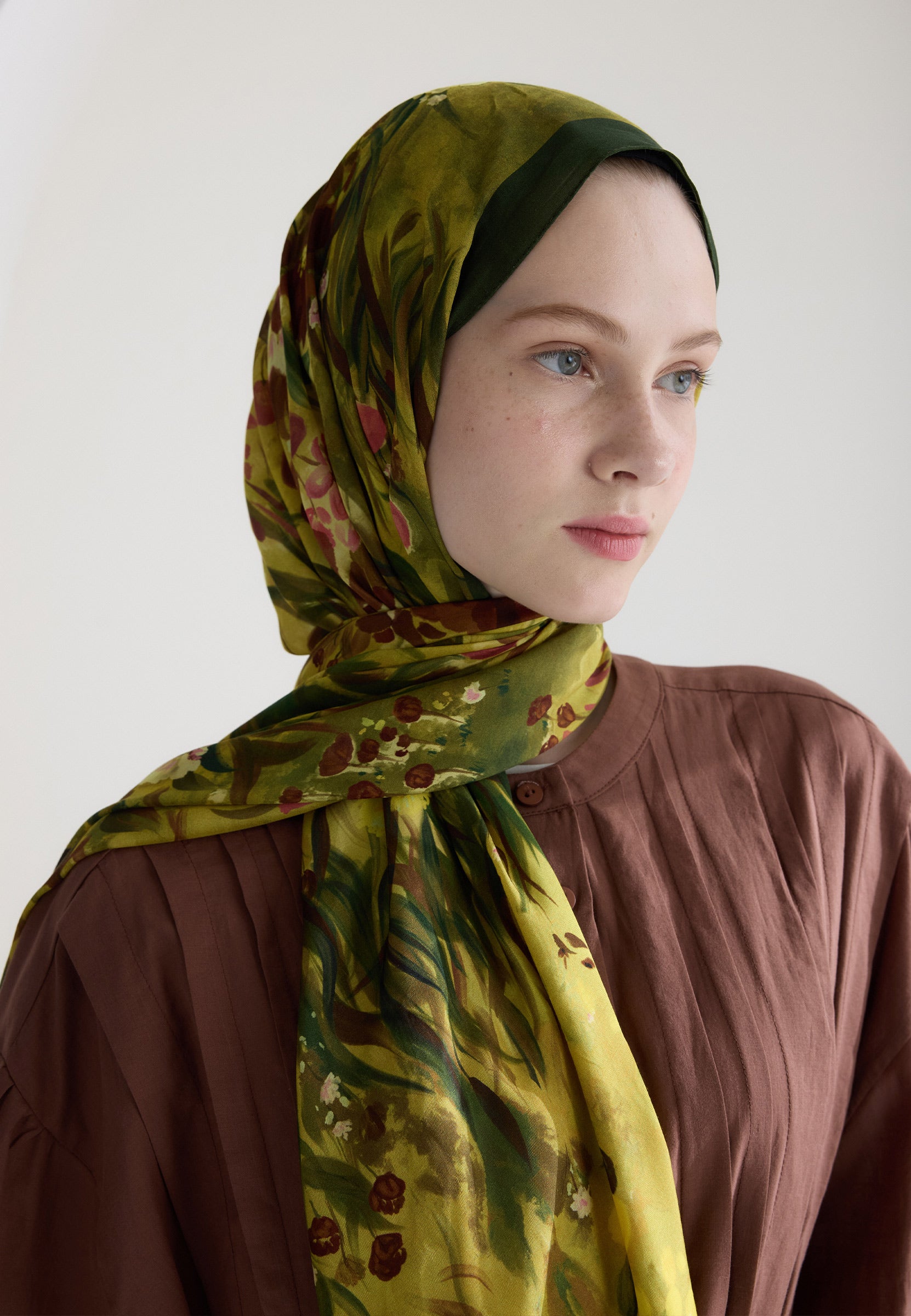 Yaprak Sweet Garden Floş Viskon Şal