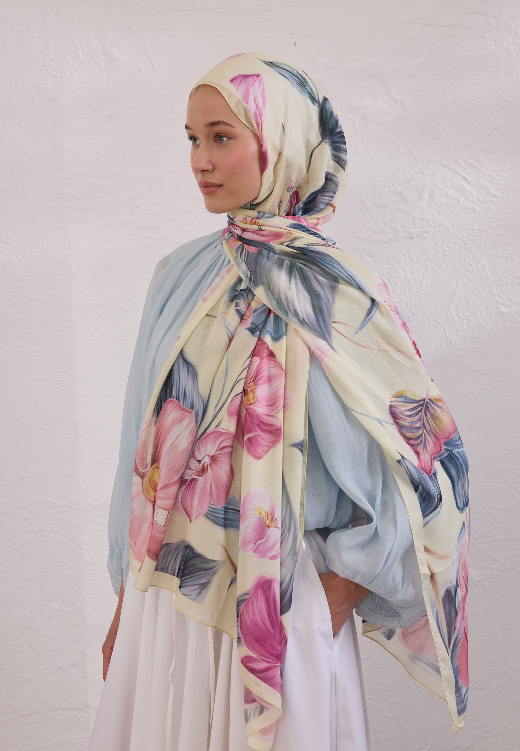 Soft Sarı Elegant Flower Desen Rami Şal