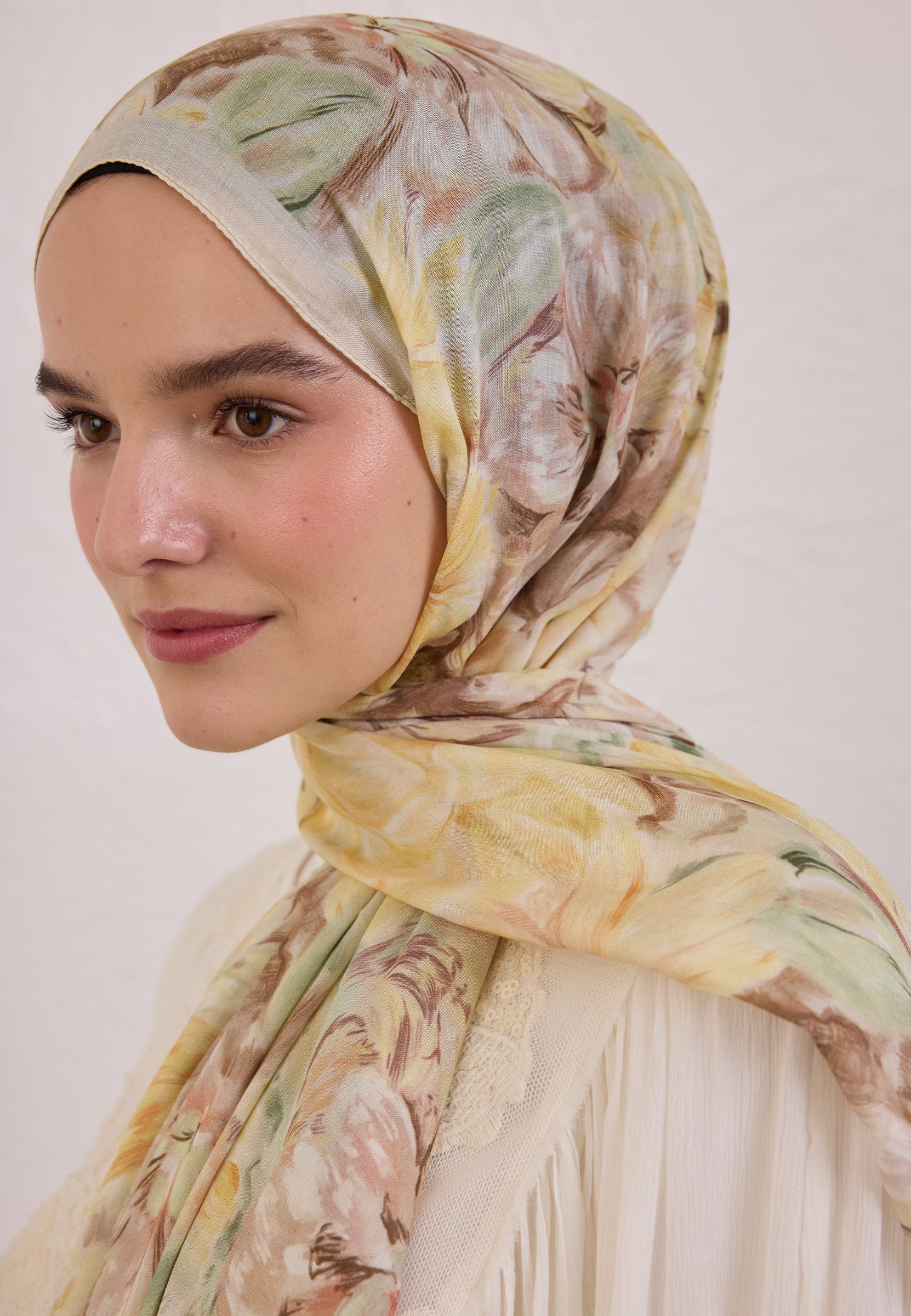 Tereyağı Pure Flora Desen Rami Şal