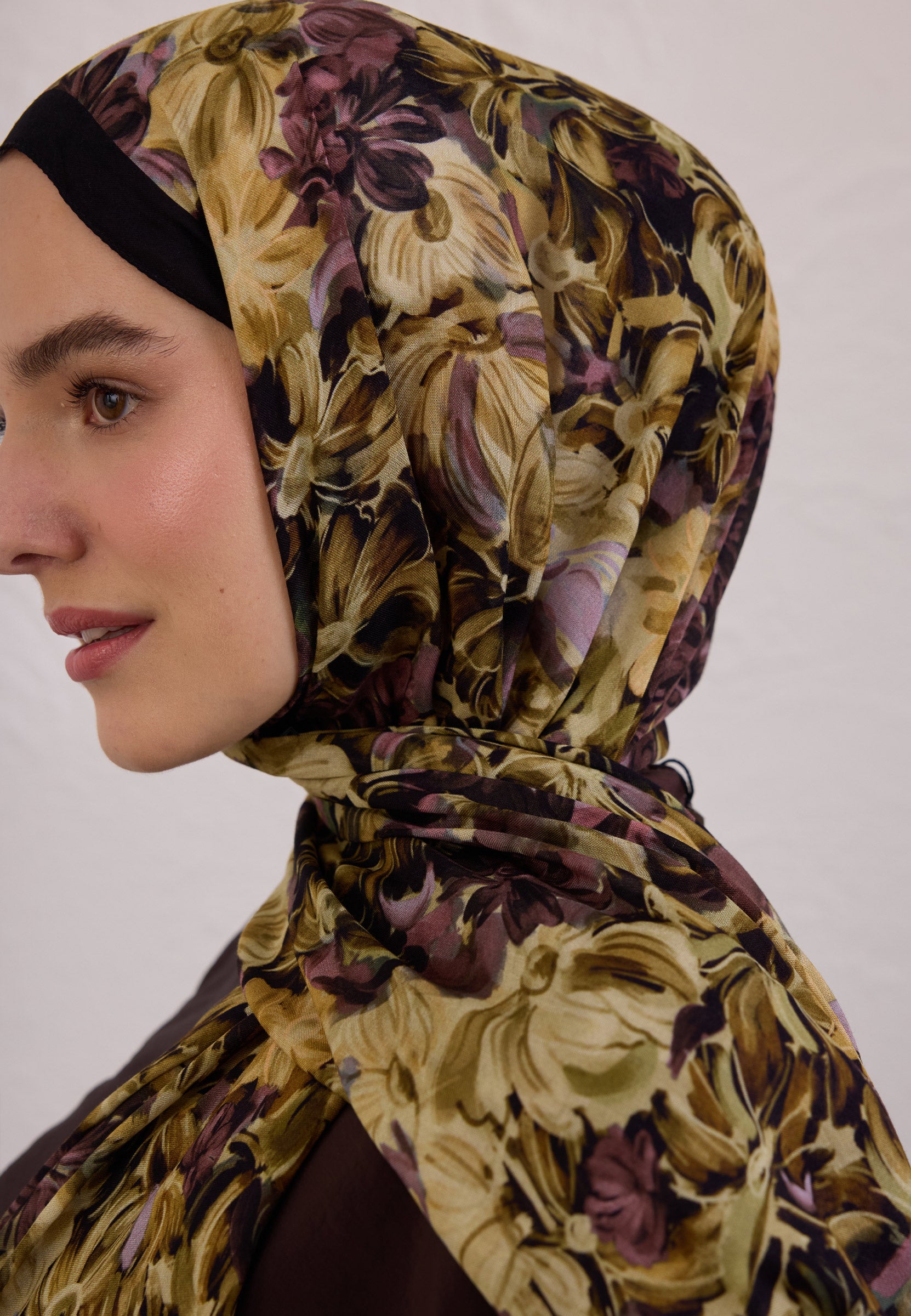 Siyah Summer Bloom Desen Rami Şal