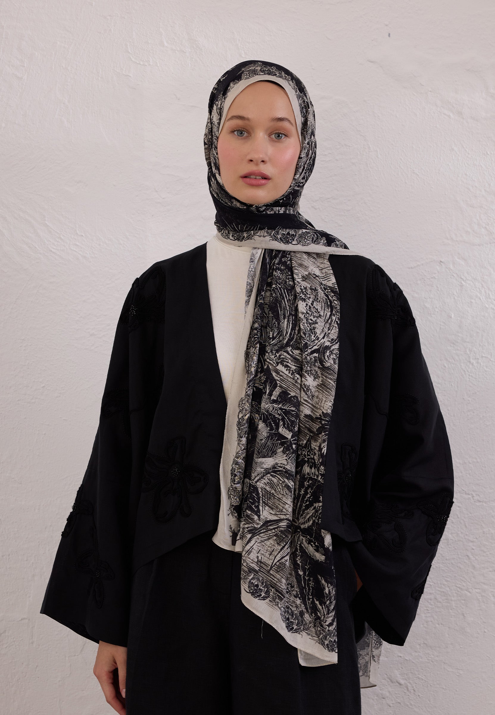 Siyah Secret Elegance Desen Rami Şal