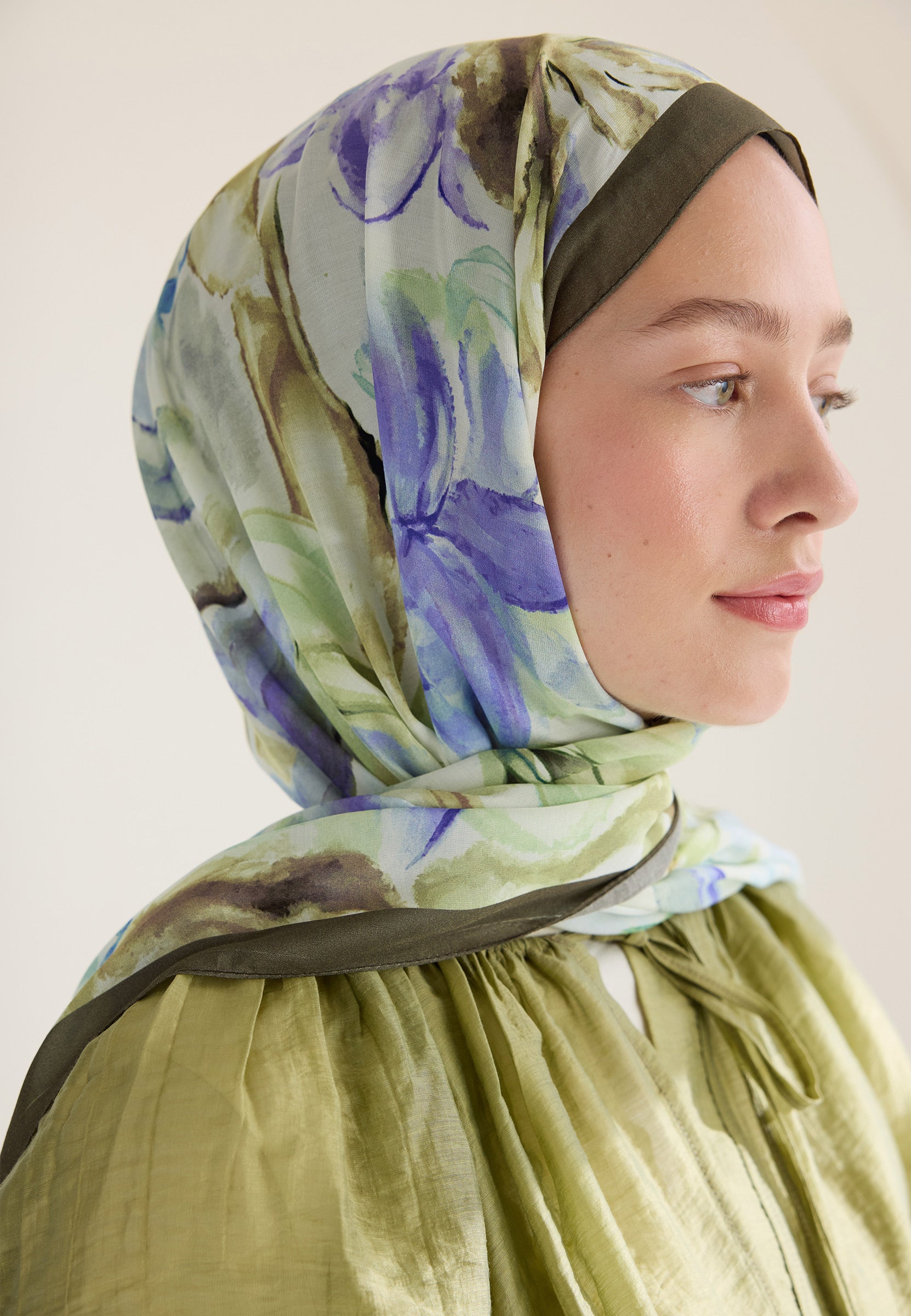 Haki Soft Flora Floş Viskon Şal