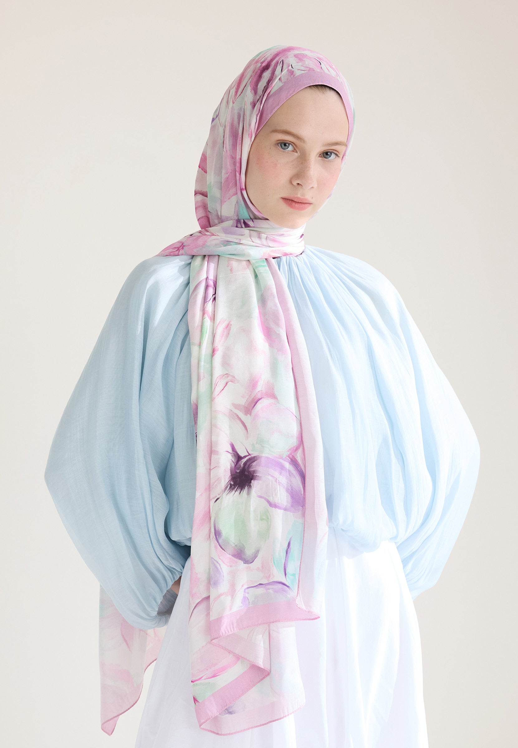 Gülpembe Soft Flora Floş Viskon Şal