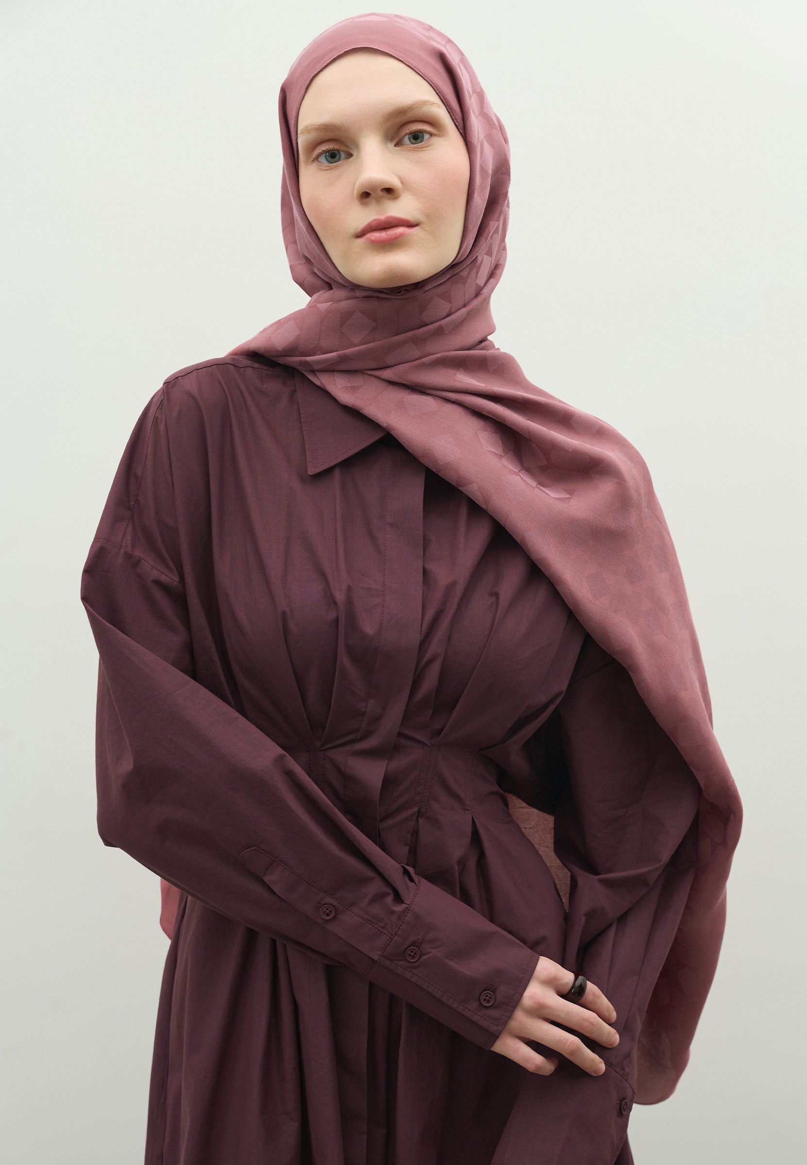 Gülkurusu Oslo Pamuk Floş Jakarlı Şal