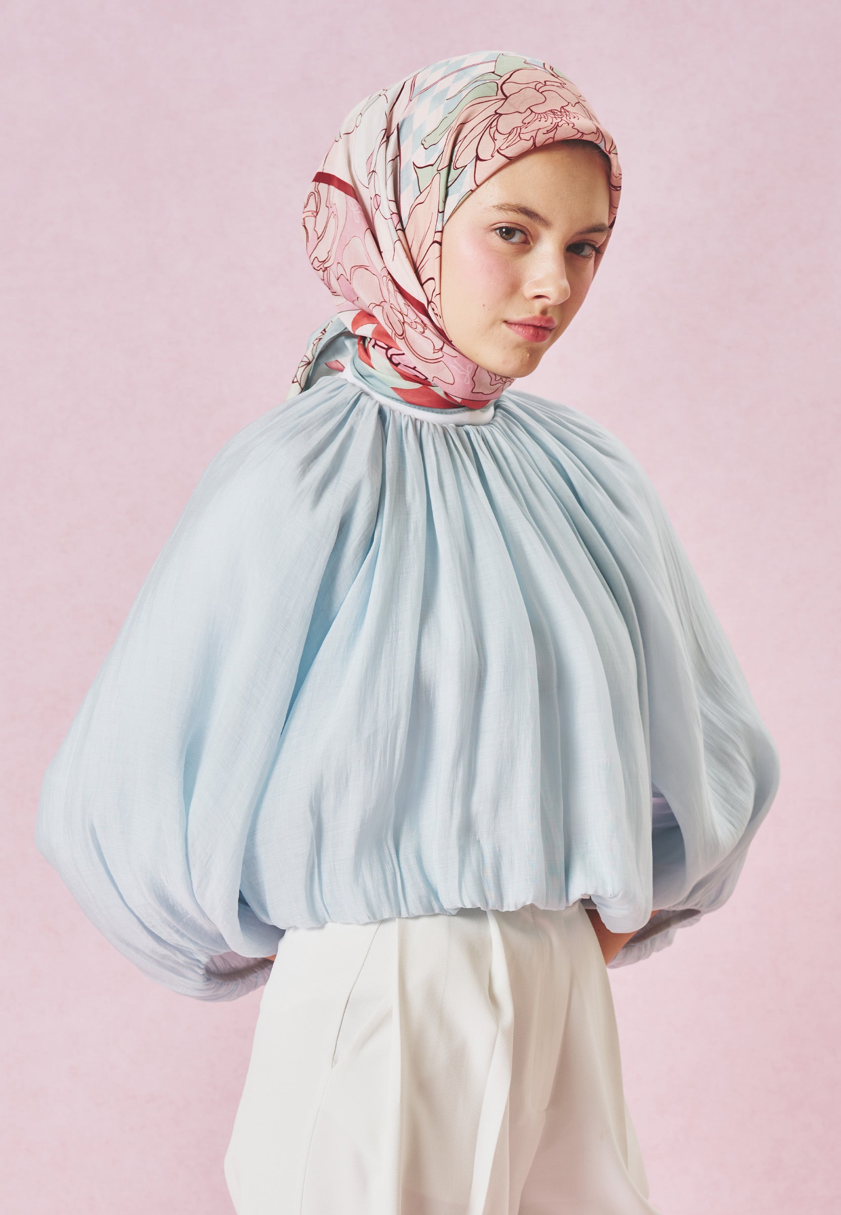 Blush Tales Of Love Desen Floş Viskon Eşarp