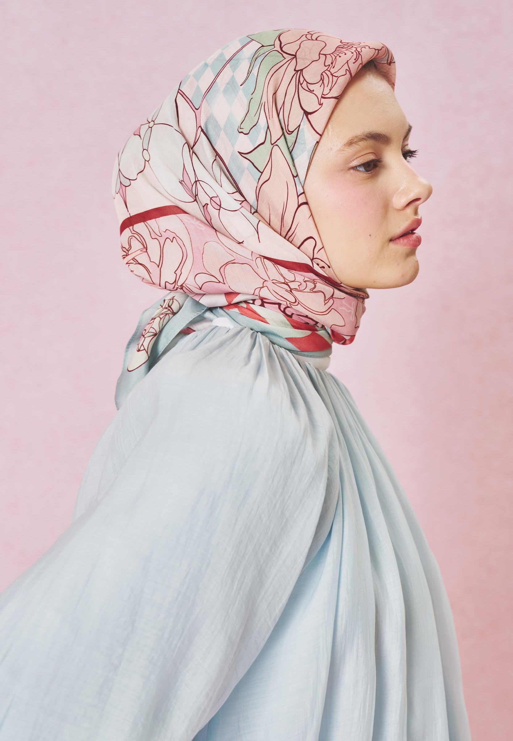 Blush Tales Of Love Desen Floş Viskon Eşarp