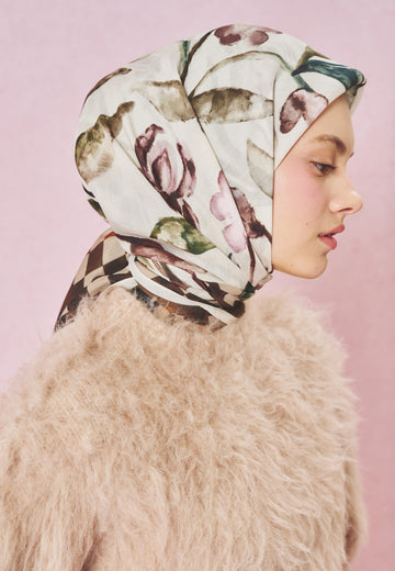 Brown Love In Bloom Desen Floş Viskon Eşarp