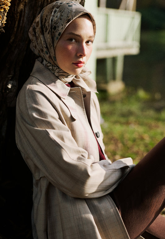 Blush Bloom Desen Pamuk İpek Eşarp Bej