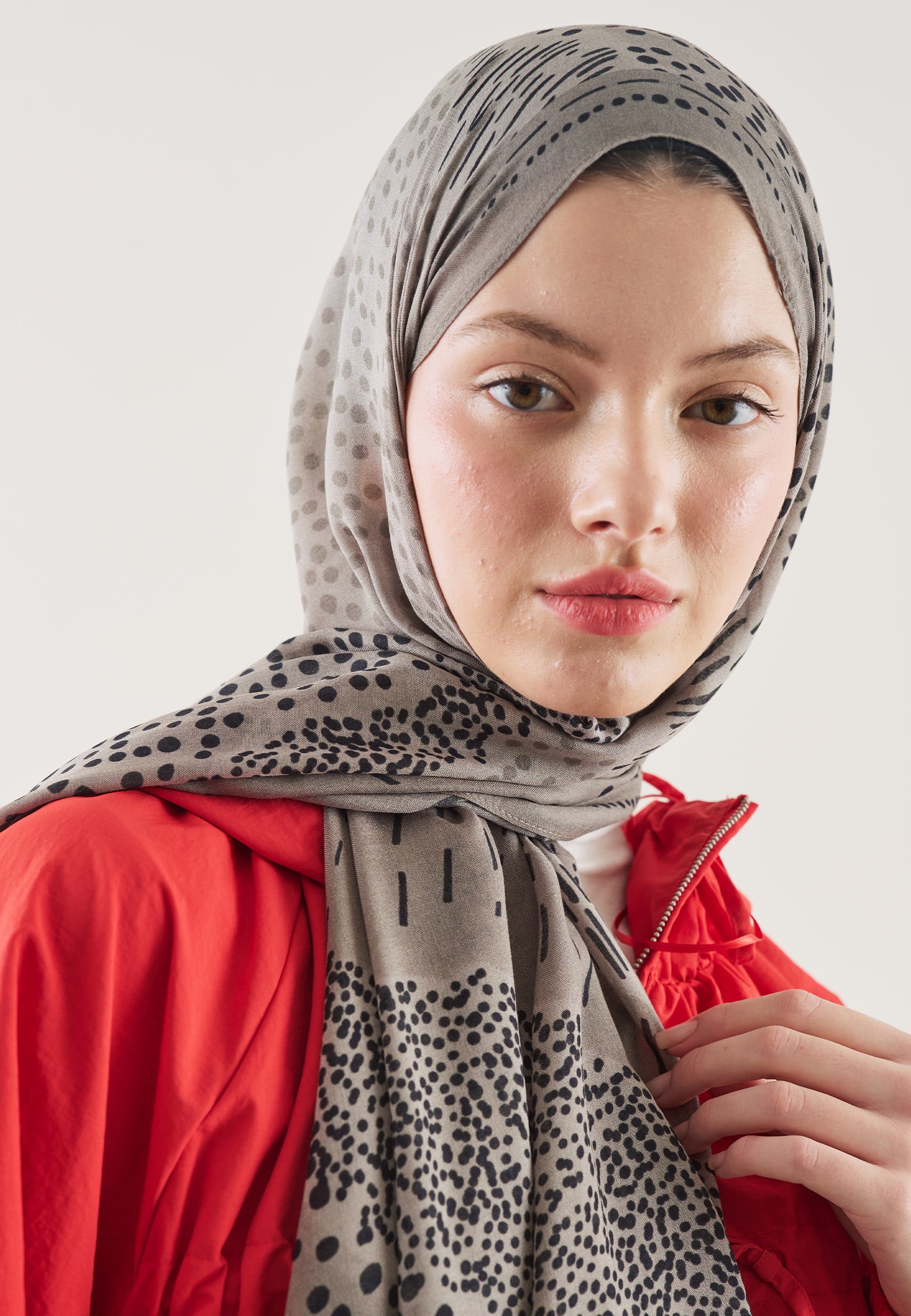 Taş Dot Elegance Desen Rami Şal