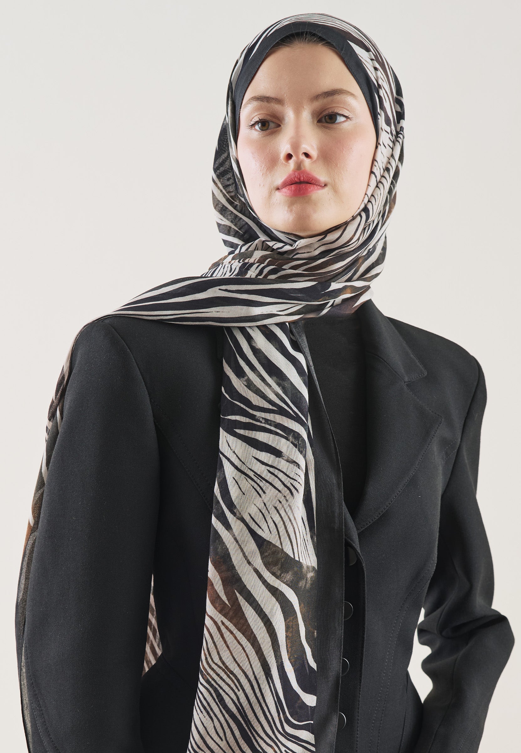 Kahve Wıld Zebra Desen Rami Şal