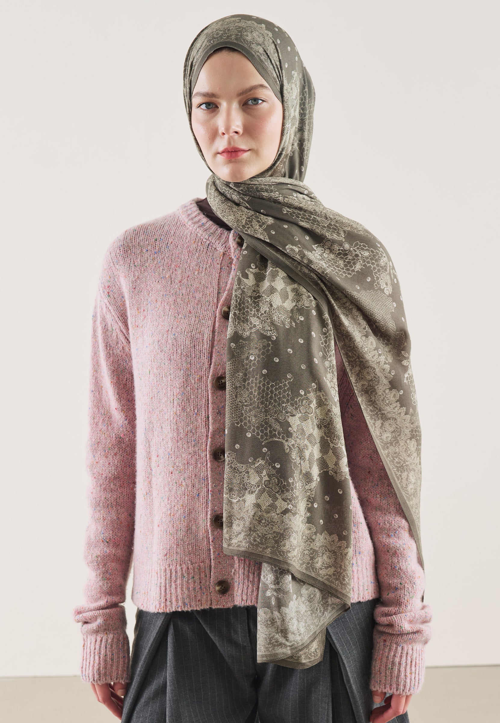 Soft Haki Floral Lace Desen Rami Şal