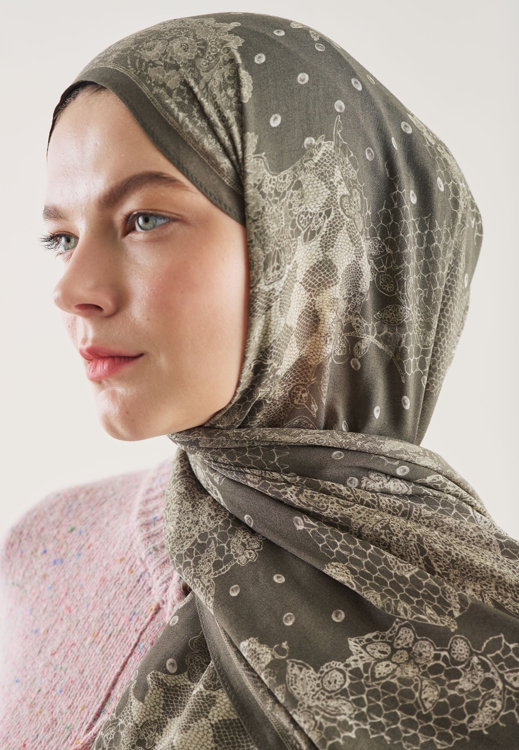 Soft Haki Floral Lace Desen Rami Şal