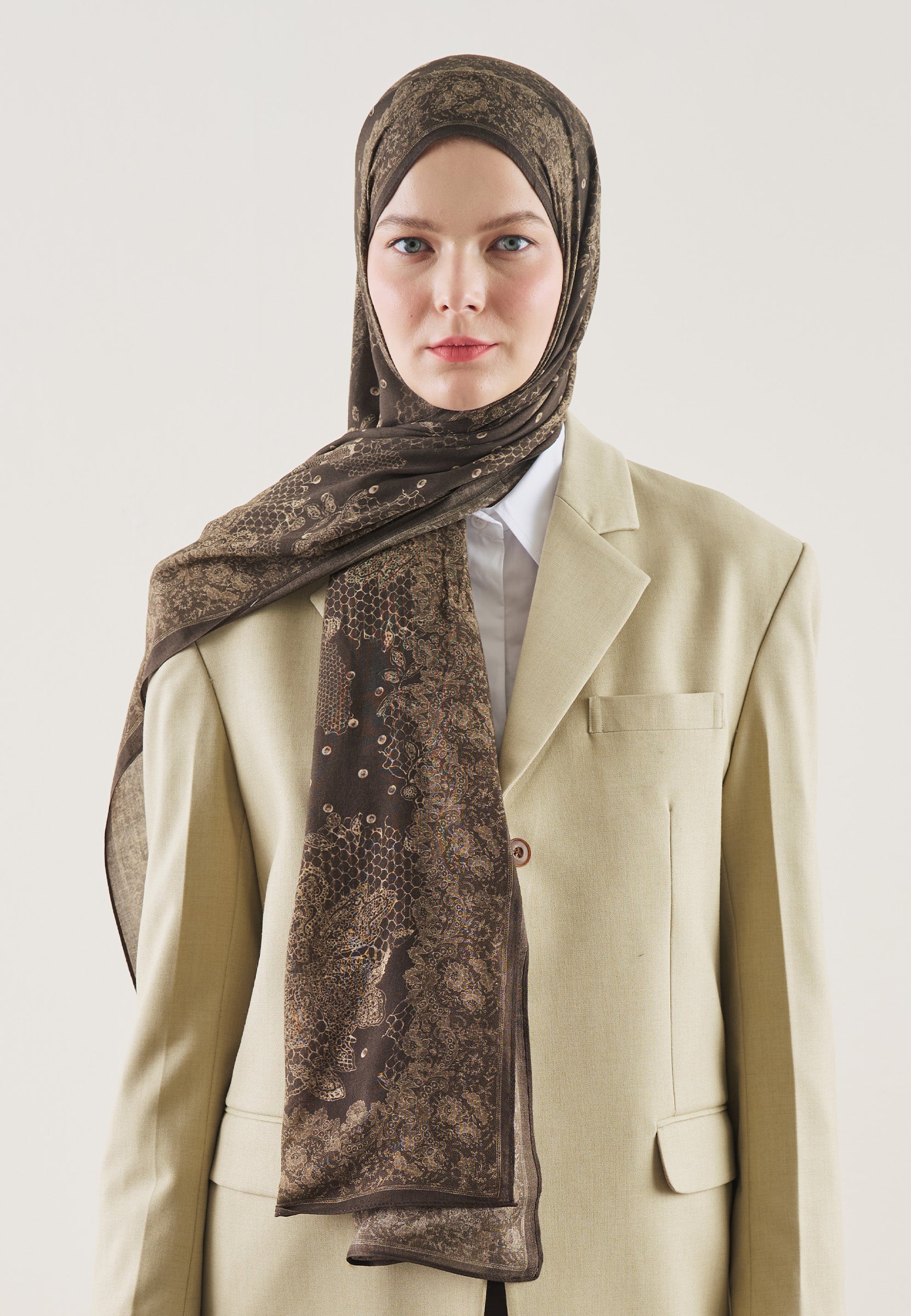 Kahve Floral Lace Desen Rami Şal