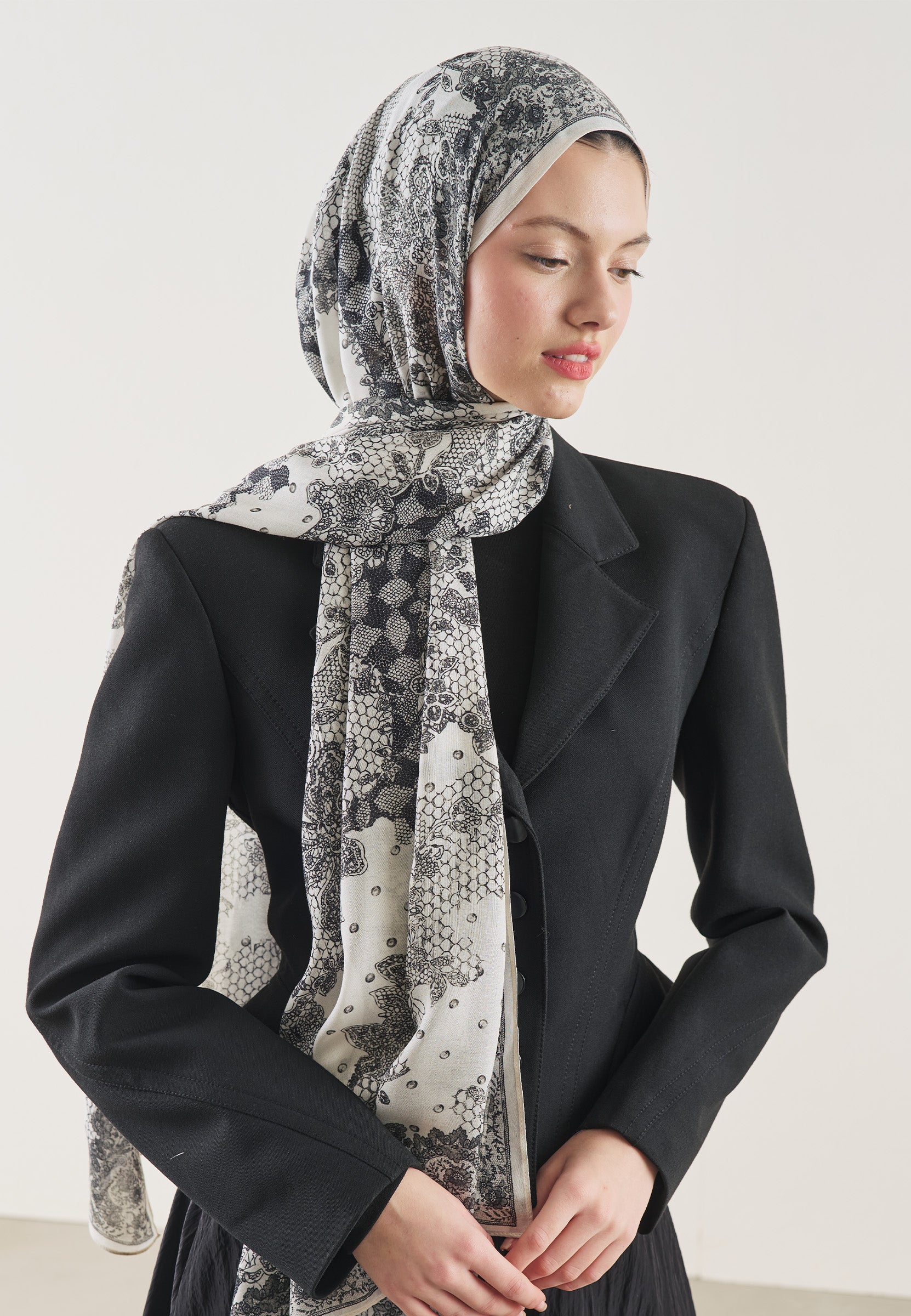 Ekru Floral Lace Desen Rami Şal