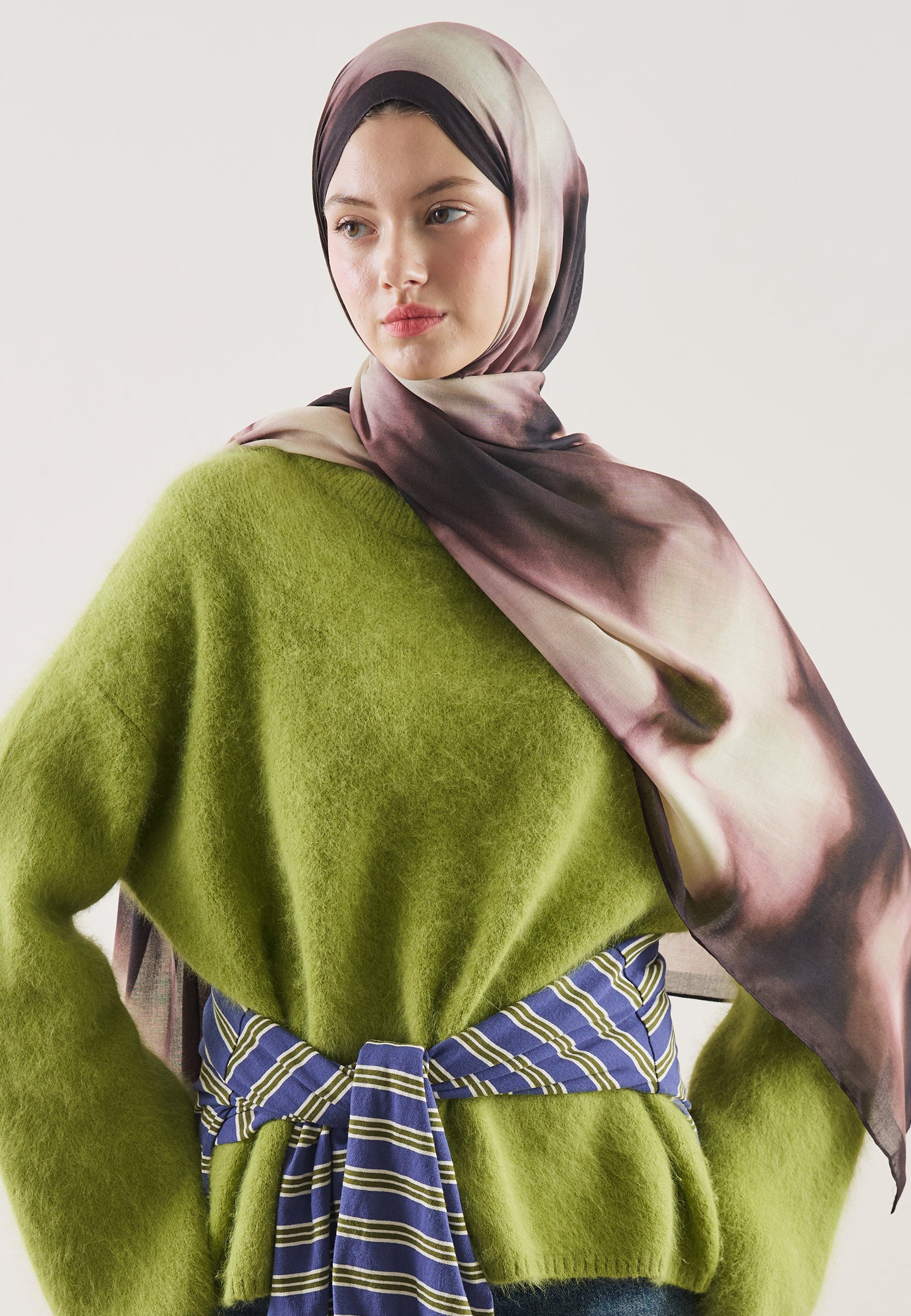 Ağaç Kabuğu Floral Batik Desen Rami Şal