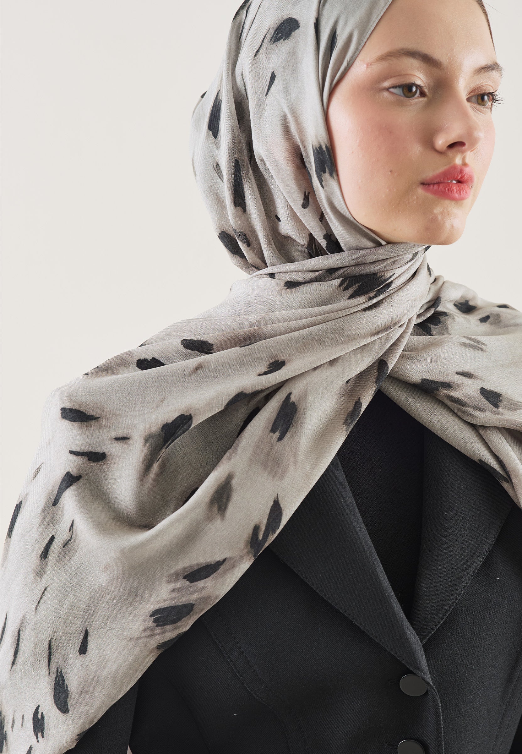 Taş Leopard Desen Rami Şal