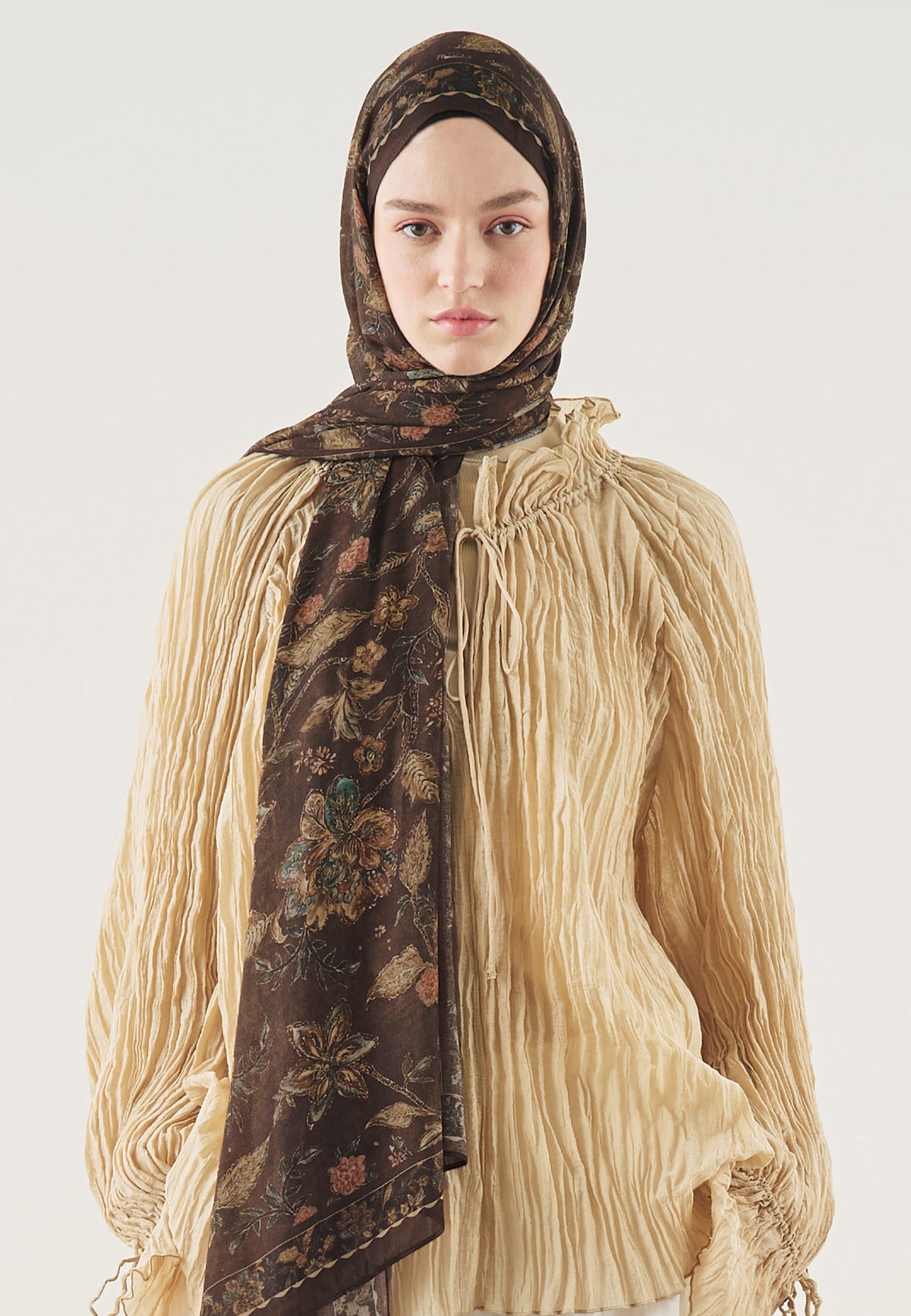 Ethnic Blossom Desen Soft Viskon Şal Çikolata Kahve