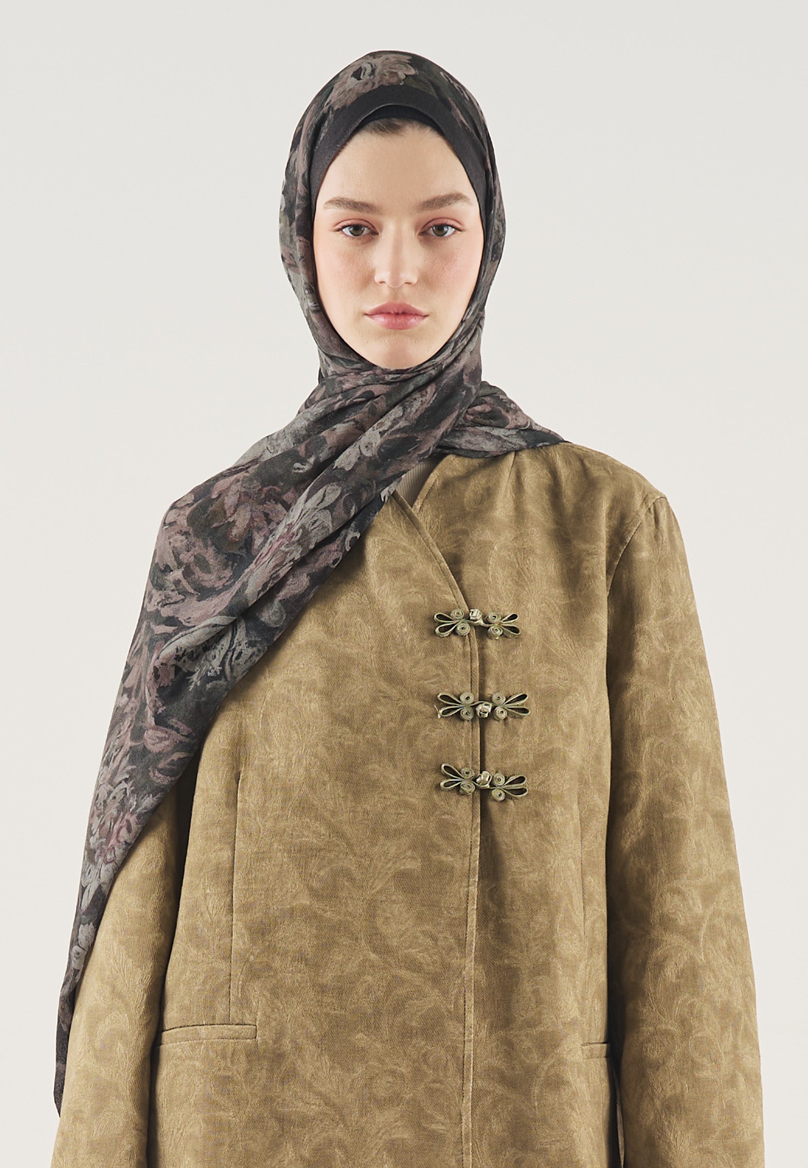 Antrasit Floral Legacy Desen Soft Viskon Şal