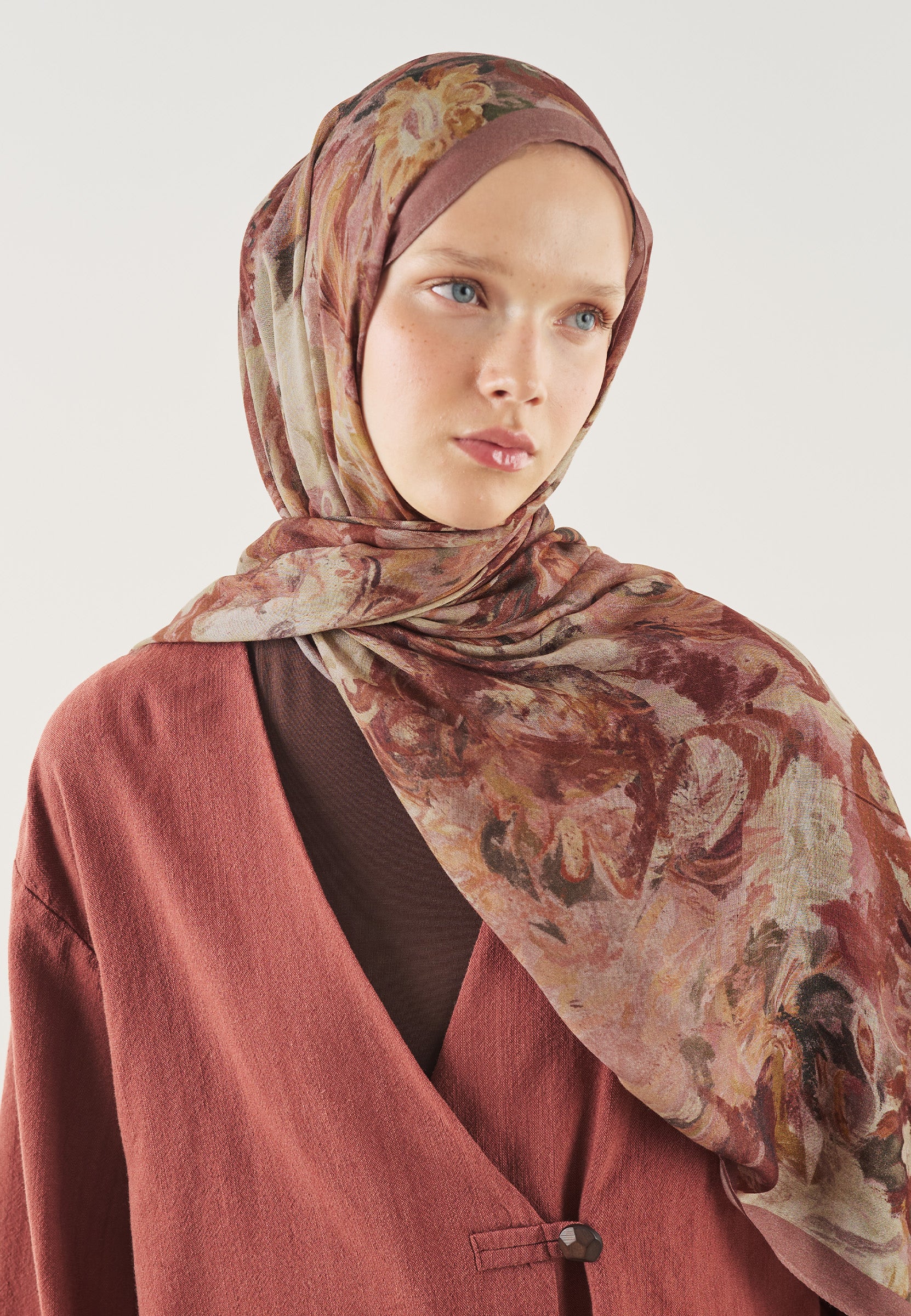 Gül Kurusu Floral Legacy Desen Soft Viskon Şal