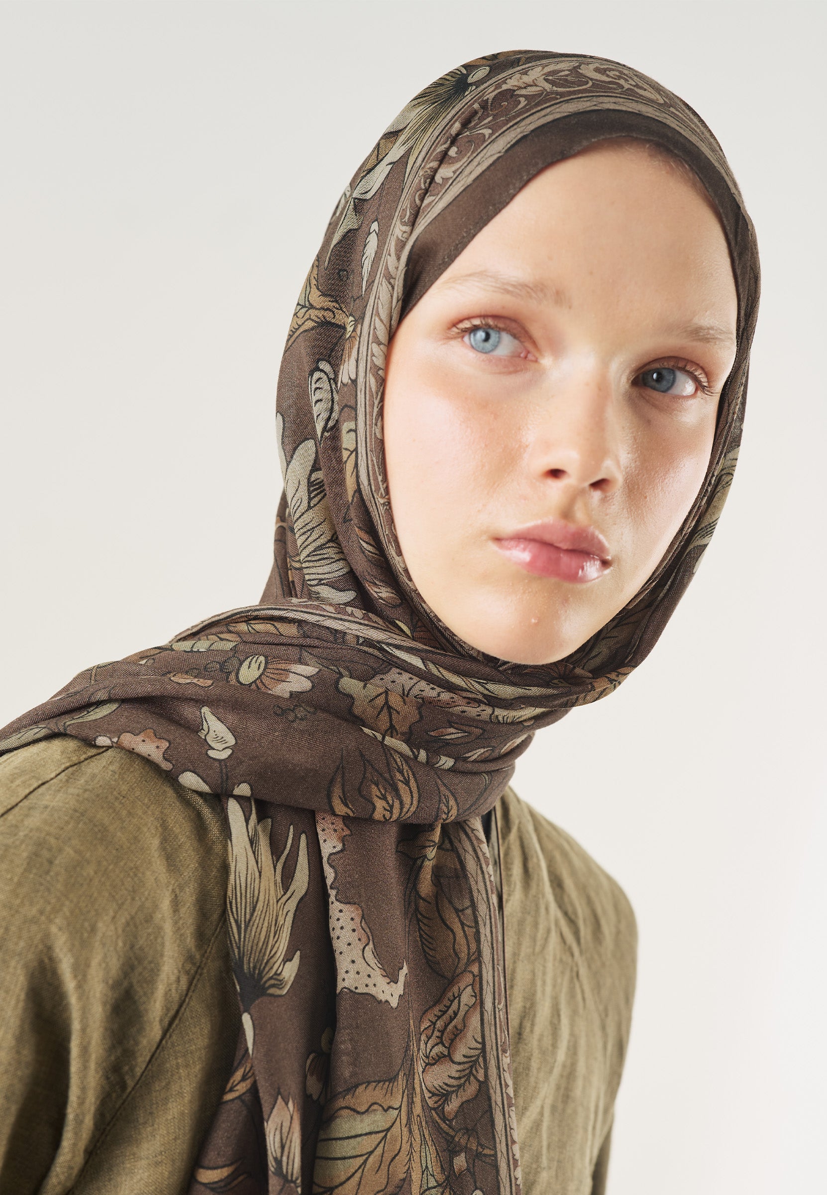 Acı Kahve Pure Ethnic Desen Soft Viskon Şal