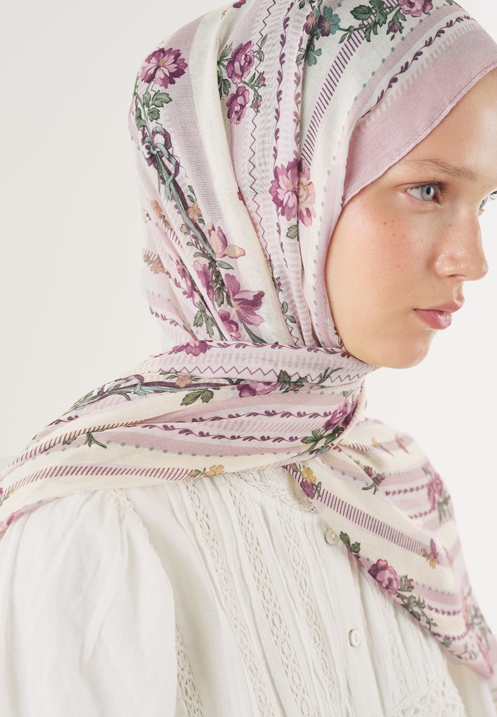 Pudra Floral Touch Desen Soft Viskon Şal