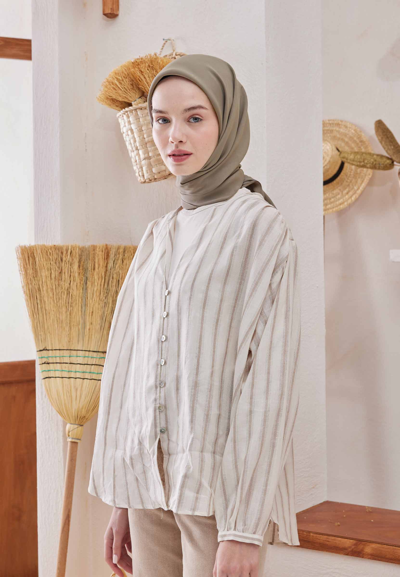 Naturel Bej Pamuk İpek Eşarp