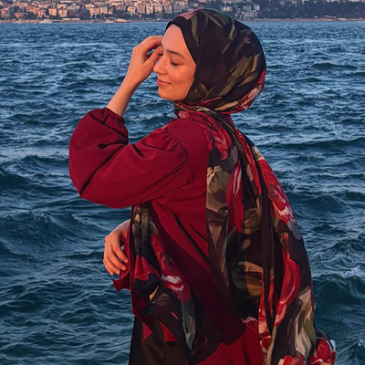 Summer Rose Desen Rami Şal Kırmızı